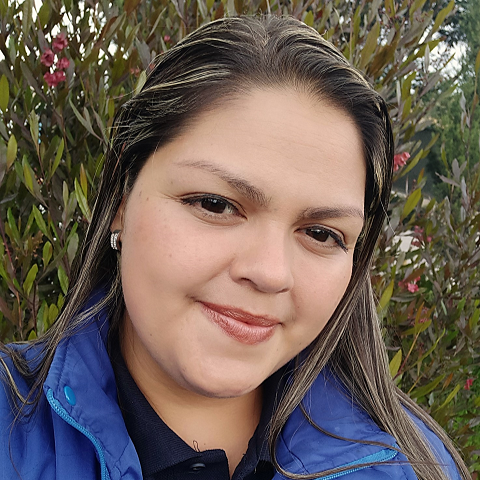 edithcaceresV3